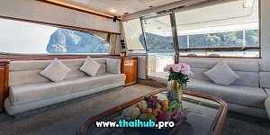 FERRETTI 80 — Josephine — №13