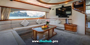 FERRETTI 80 — Josephine — №26
