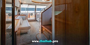 FERRETTI 80 — Josephine — №22